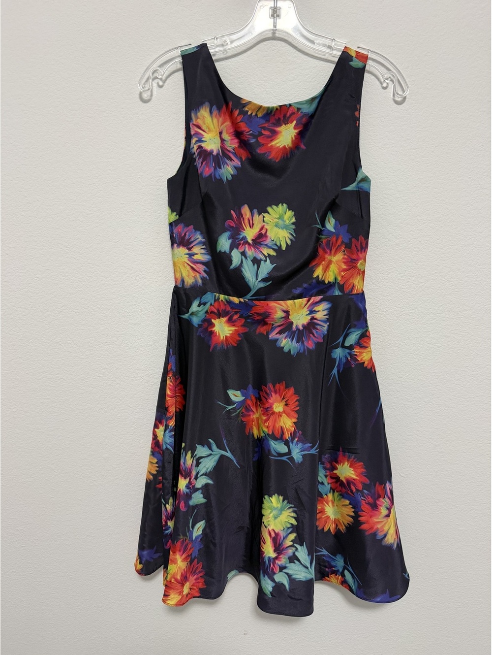 Betsey Johnson Sleeveless Back/Front V-Neck Floral Fit&Flare Dress Size 2